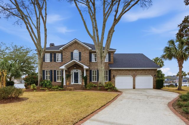 1313 Overcreek Court, Mount Pleasant, SC 29464