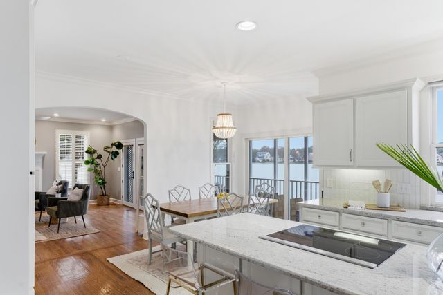 1313 Overcreek Court, Mount Pleasant, SC 29464