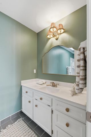 1313 Overcreek Court, Mount Pleasant, SC 29464