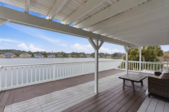 1313 Overcreek Court, Mount Pleasant, SC 29464