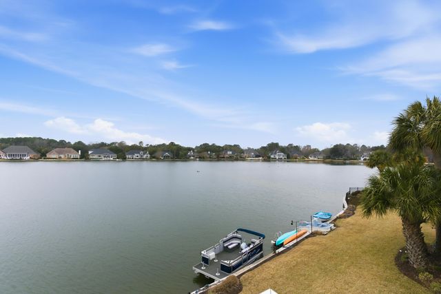 1313 Overcreek Court, Mount Pleasant, SC 29464