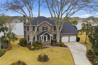 1313 Overcreek Court, Mount Pleasant, SC 29464