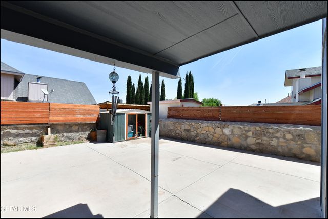 11040 GOLDEN POND Drive, El Paso, TX 79934