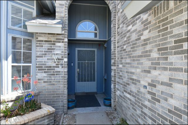 11040 GOLDEN POND Drive, El Paso, TX 79934