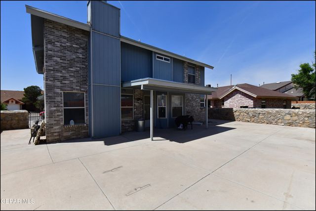 11040 GOLDEN POND Drive, El Paso, TX 79934