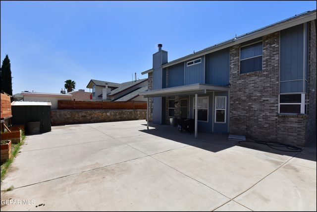 11040 GOLDEN POND Drive, El Paso, TX 79934