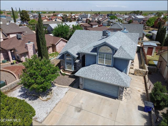 11040 GOLDEN POND Drive, El Paso, TX 79934