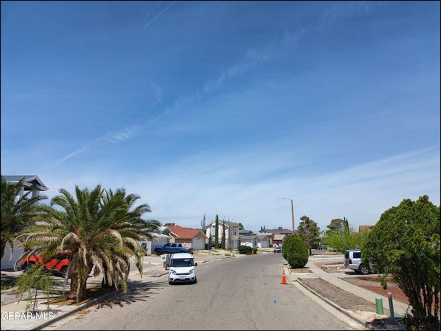 11040 GOLDEN POND Drive, El Paso, TX 79934