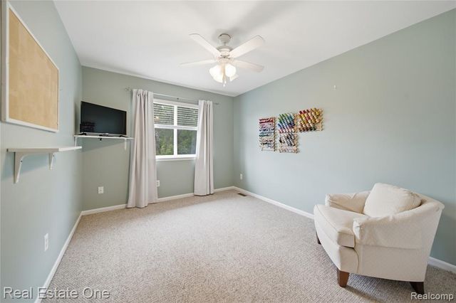 8576 Barrington Drive, Ypsilanti, MI 48198