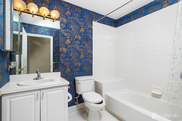 4 Douglas Fir Court, Plainsboro, NJ 08540