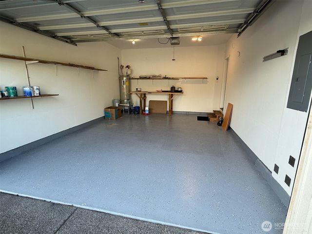 570 Beaver Boulevard #B, Pacific, WA 98047