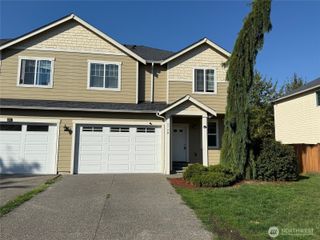 570 Beaver Boulevard #B, Pacific, WA 98047