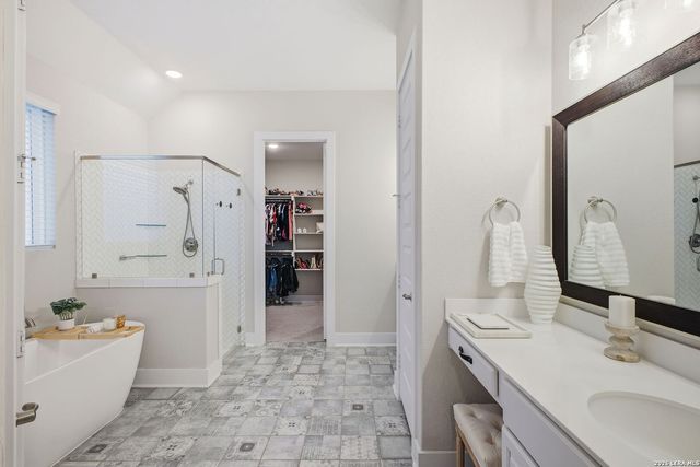 24718 Resort Pkwy, San Antonio, TX 78261