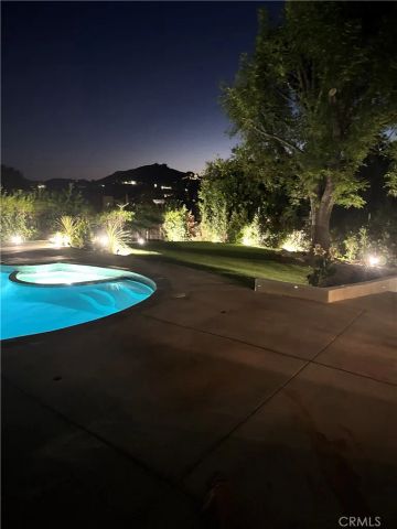 22938 Paul Revere, Calabasas, CA 91302