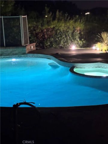 22938 Paul Revere, Calabasas, CA 91302