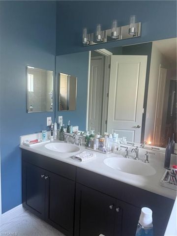 11594 Grey Egret CIR, Fort Myers, FL 33966