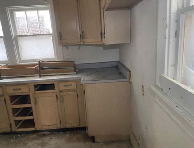 68 Latta Street, Battle Creek, MI 49017