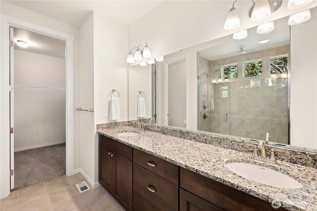 12976 186th Avenue E, Bonney Lake, WA 98391