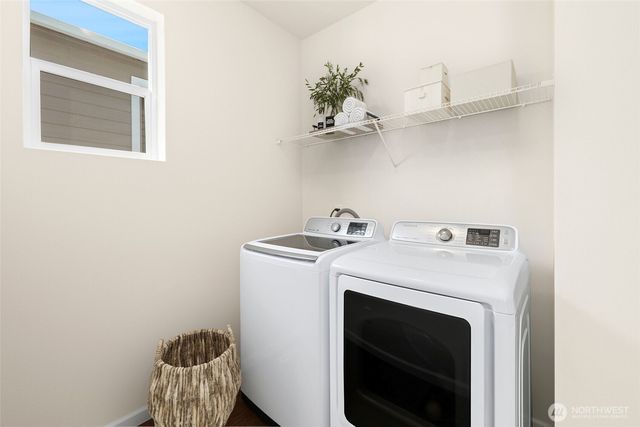 12976 186th Avenue E, Bonney Lake, WA 98391
