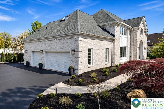 4359 Farmington Circle, Allentown City, PA 18104