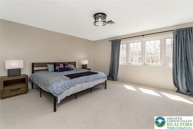 4359 Farmington Circle, Allentown City, PA 18104