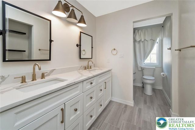 4359 Farmington Circle, Allentown City, PA 18104