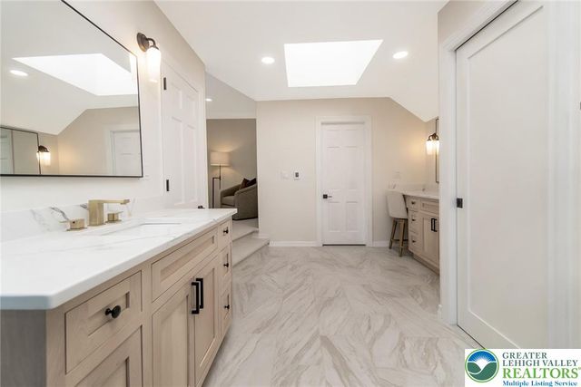 4359 Farmington Circle, Allentown City, PA 18104
