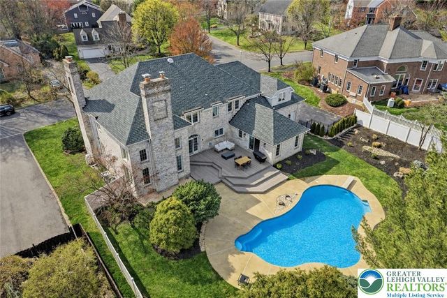 4359 Farmington Circle, Allentown City, PA 18104