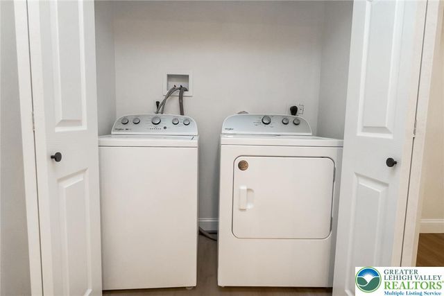 4359 Farmington Circle, Allentown City, PA 18104