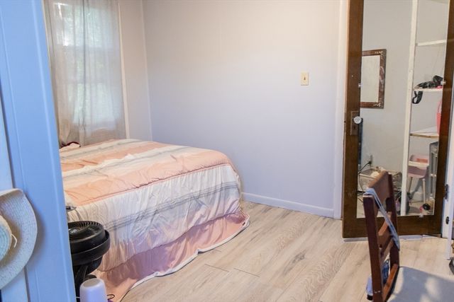 74 Gates Ave, East Longmeadow, MA 01028