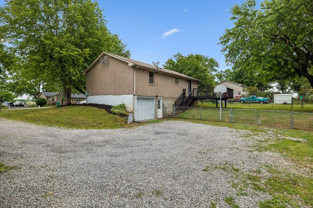 700 Volunteer Dr, White House, TN 37188