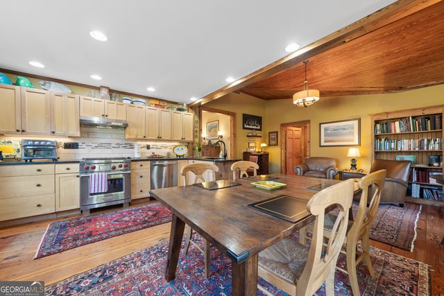 3354 Sandy Creek Road, Madison, GA 30650