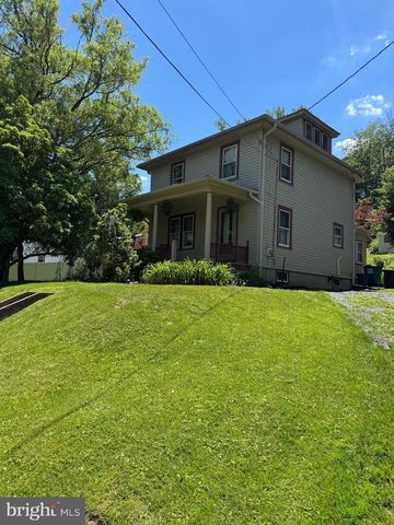 236 SEYFERT DR, Birdsboro, PA 19508