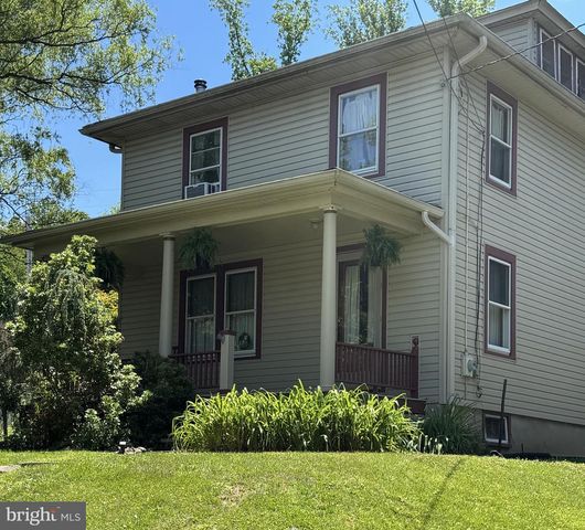 236 SEYFERT DR, Birdsboro, PA 19508