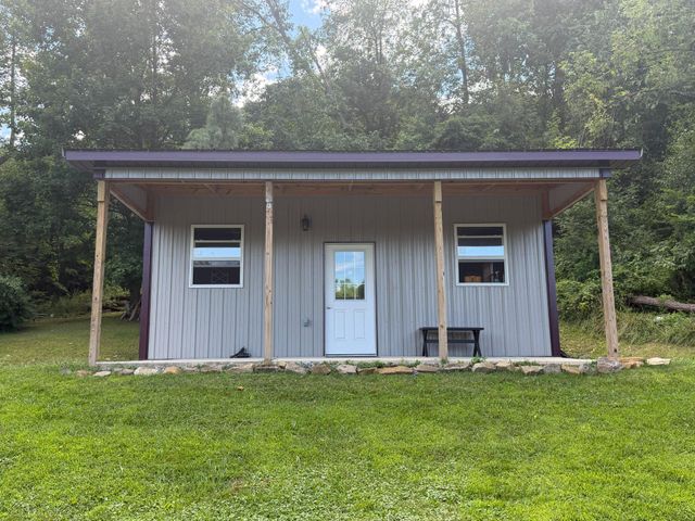 236 SEYFERT DR, Birdsboro, PA 19508