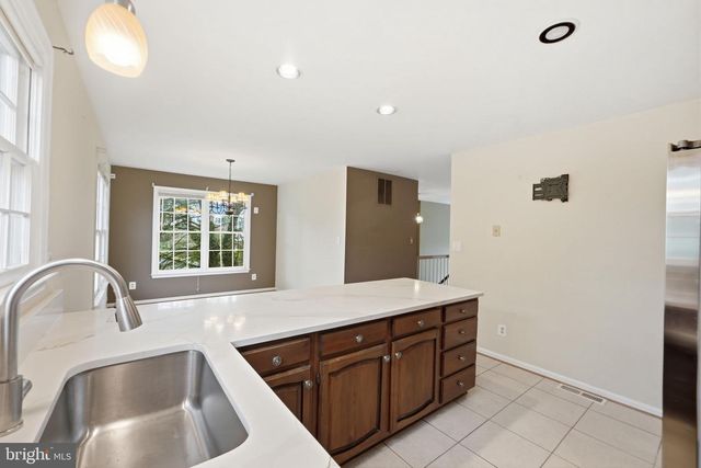 8715 DELCRIS DR, Montgomery Village, MD 20886