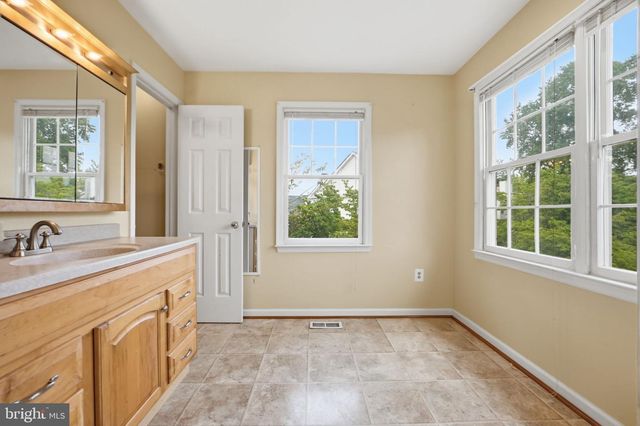 8715 DELCRIS DR, Montgomery Village, MD 20886