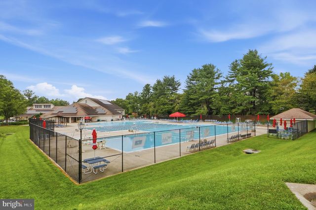 8715 DELCRIS DR, Montgomery Village, MD 20886
