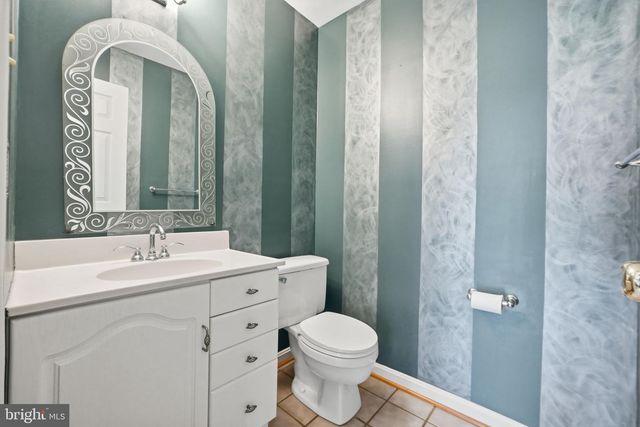 8715 DELCRIS DR, Montgomery Village, MD 20886