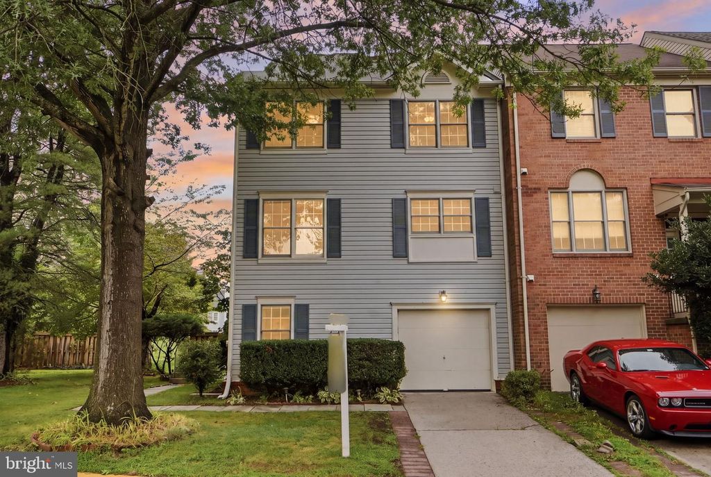 8715 DELCRIS DR, Montgomery Village, MD 20886