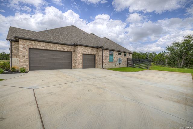 10696 Chestnut Warbler, New Braunfels, TX 78132