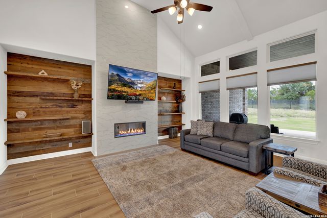 10696 Chestnut Warbler, New Braunfels, TX 78132