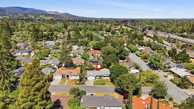 13345 Ronnie Way, Saratoga, CA 95070