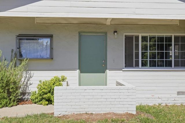 13345 Ronnie Way, Saratoga, CA 95070