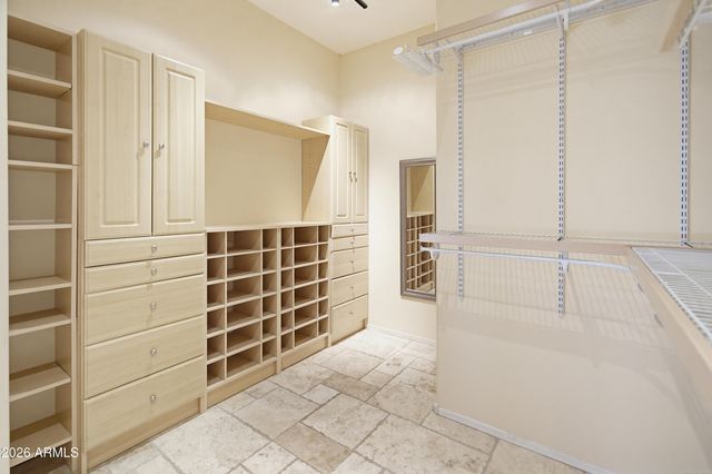 2406 E GLACIER Place, Chandler, AZ 85249