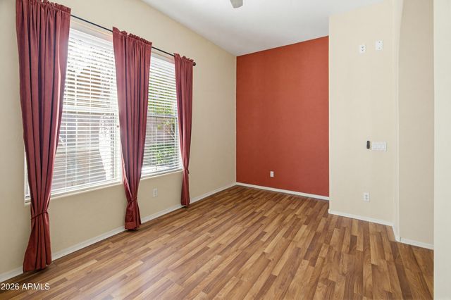 2406 E GLACIER Place, Chandler, AZ 85249