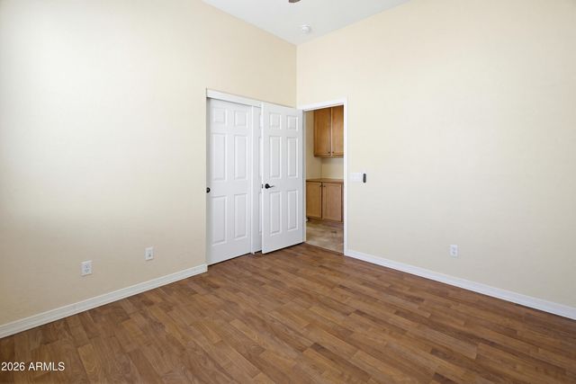 2406 E GLACIER Place, Chandler, AZ 85249