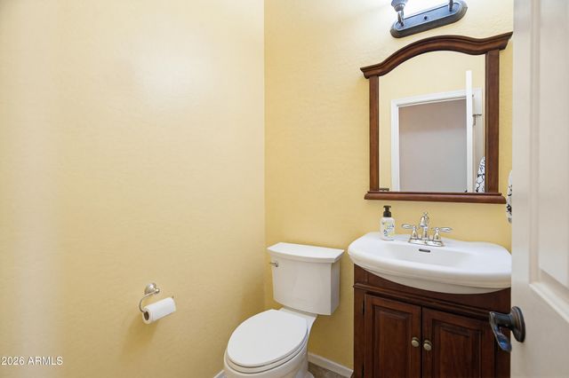 2406 E GLACIER Place, Chandler, AZ 85249