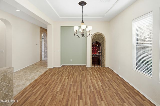 2406 E GLACIER Place, Chandler, AZ 85249