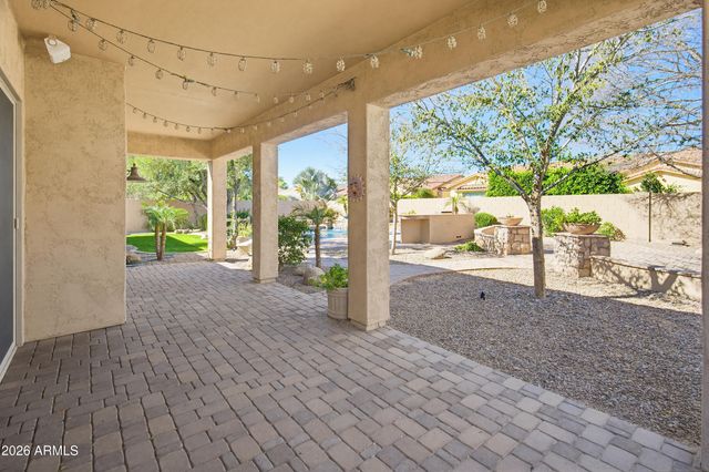 2406 E GLACIER Place, Chandler, AZ 85249